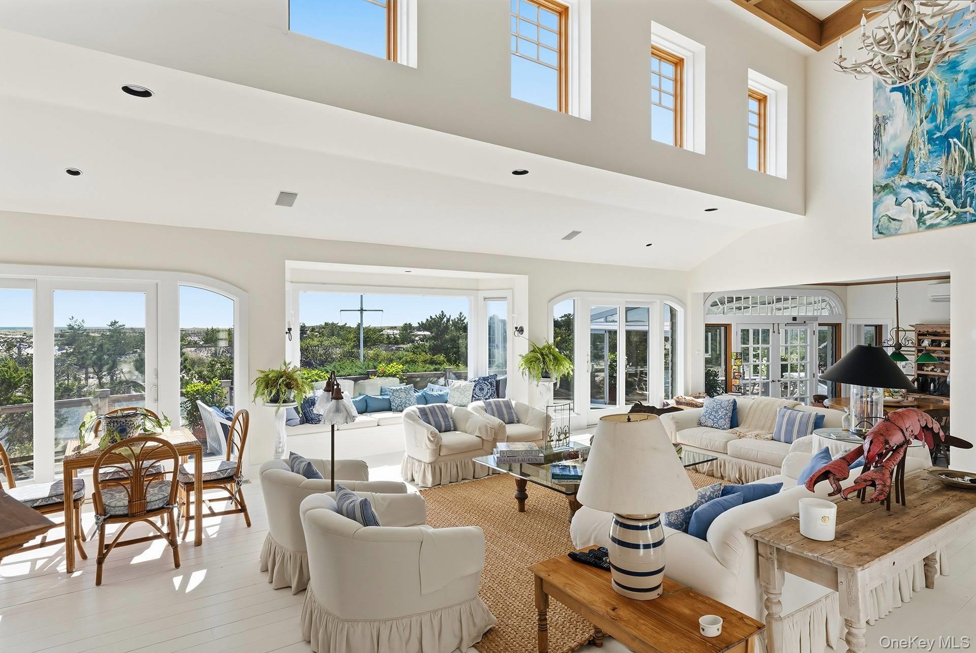 2040 Meadow Lane Property Photo 3