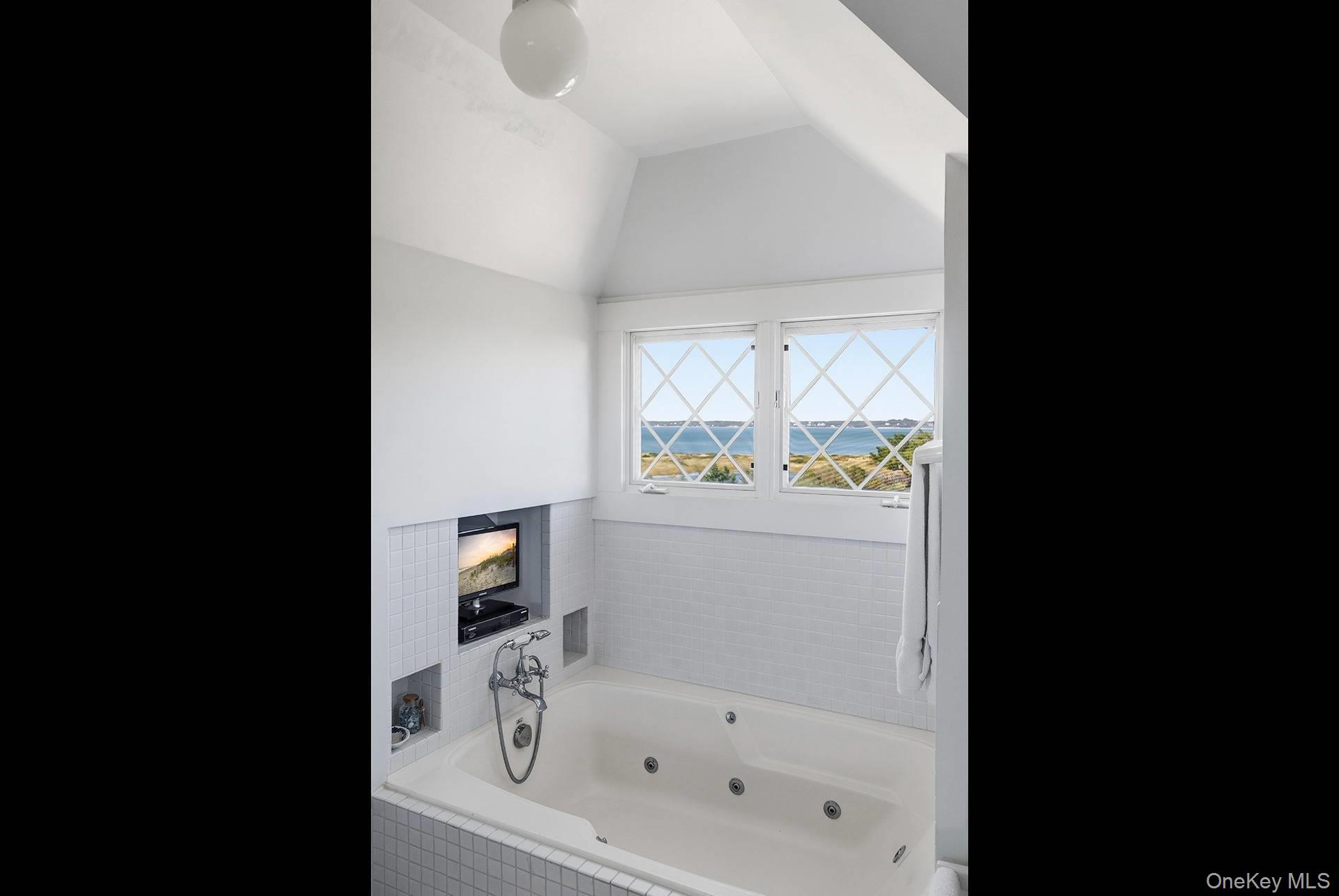 2040 Meadow Lane Property Photo 27