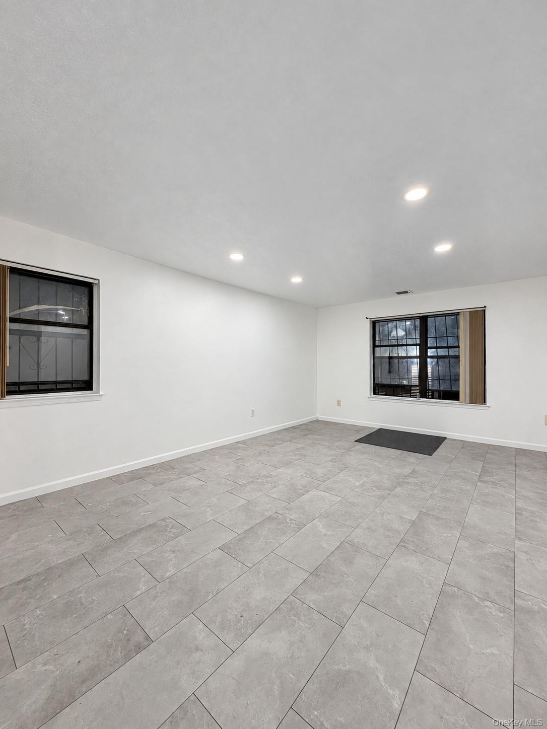 818 Trinity Avenue B Property Photo 4
