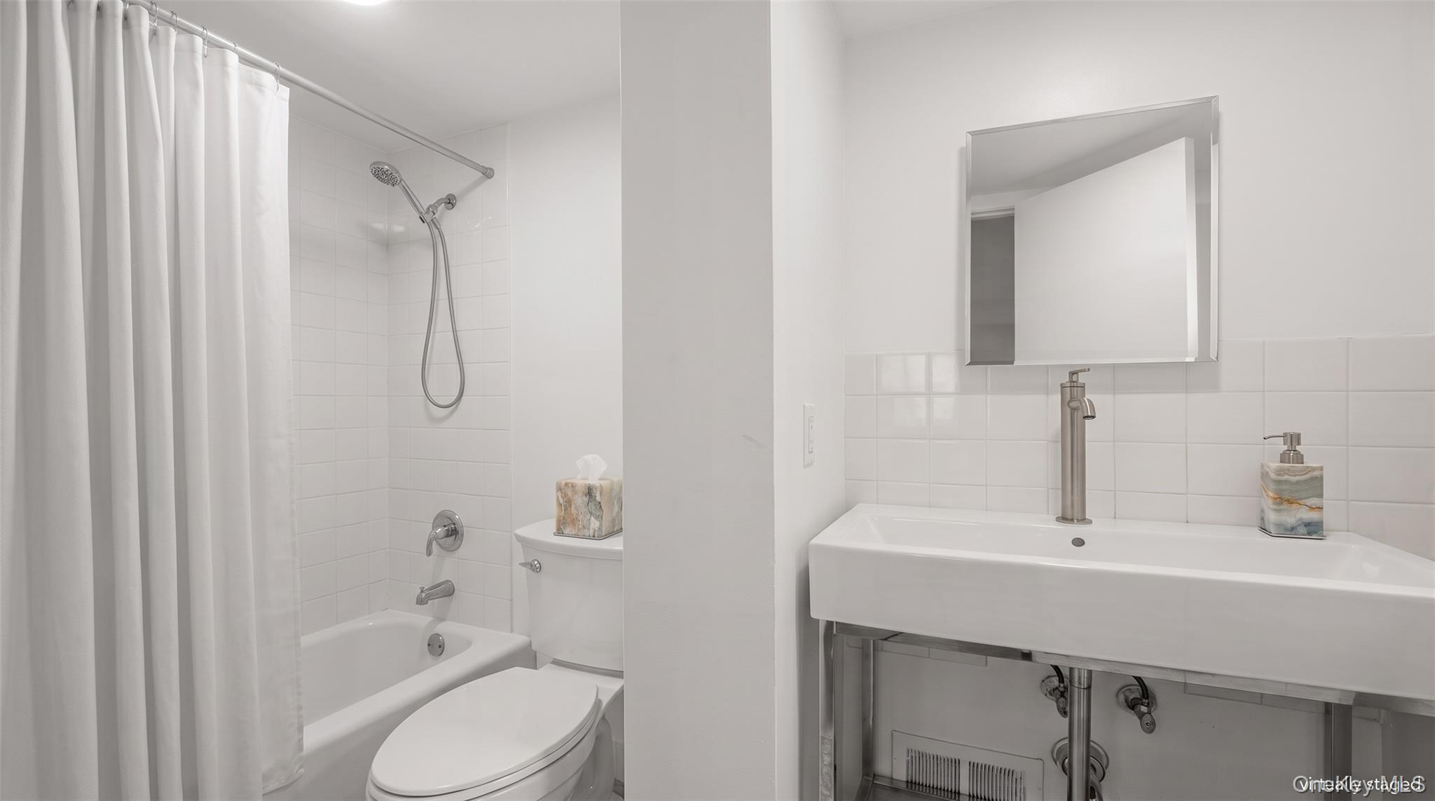 69 Pietro Drive Property Photo 31