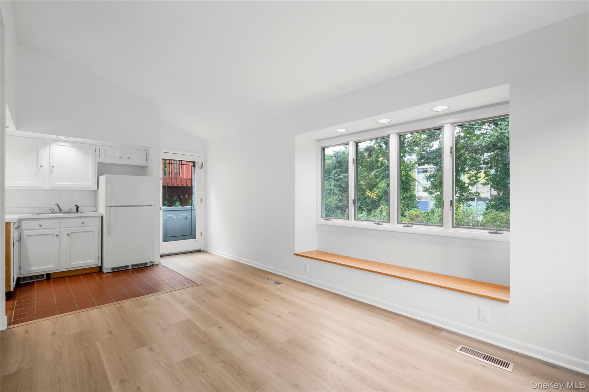 69 Pietro Drive Property Photo 32