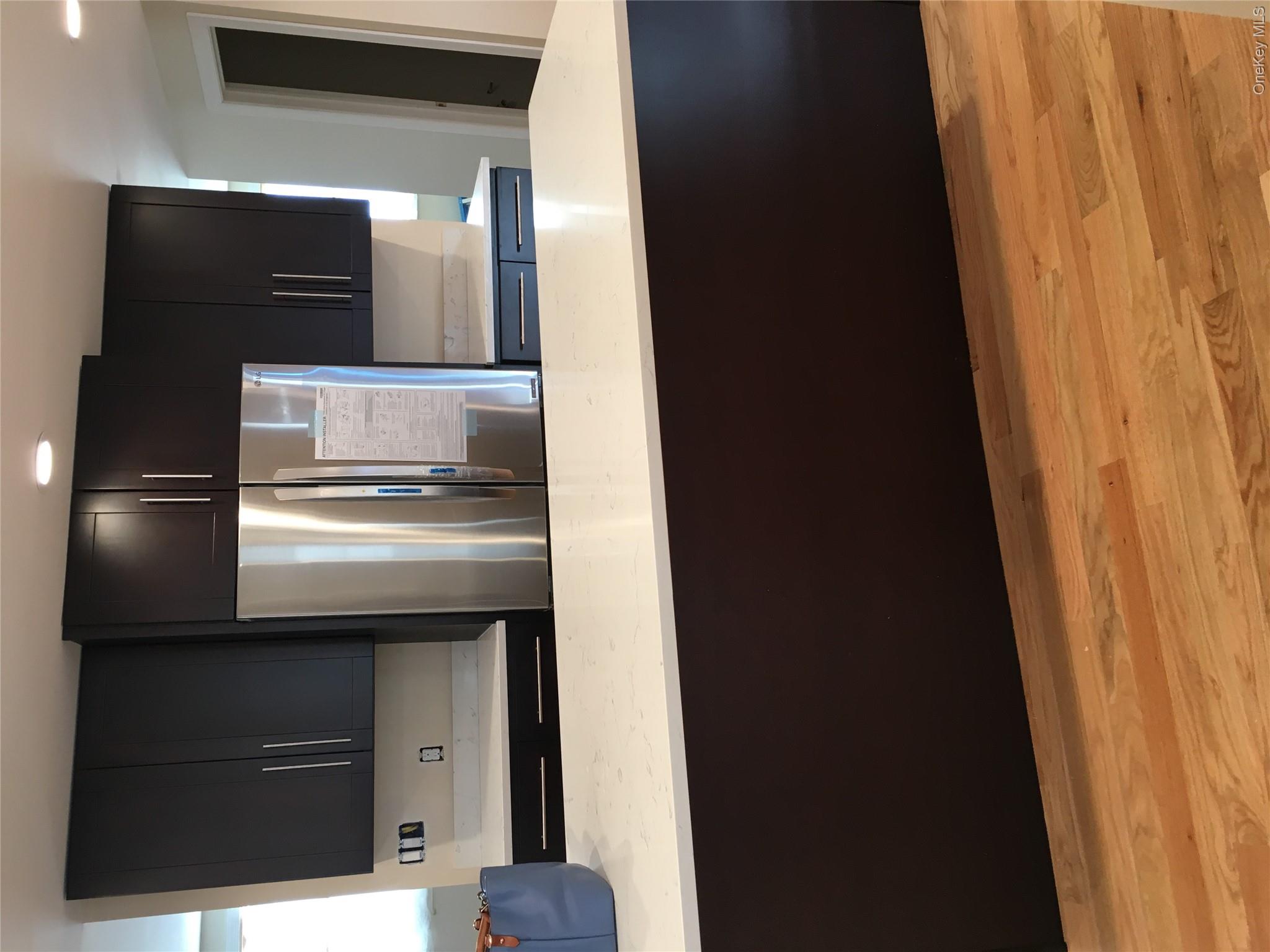 52 Concord Avenue Property Photo 3