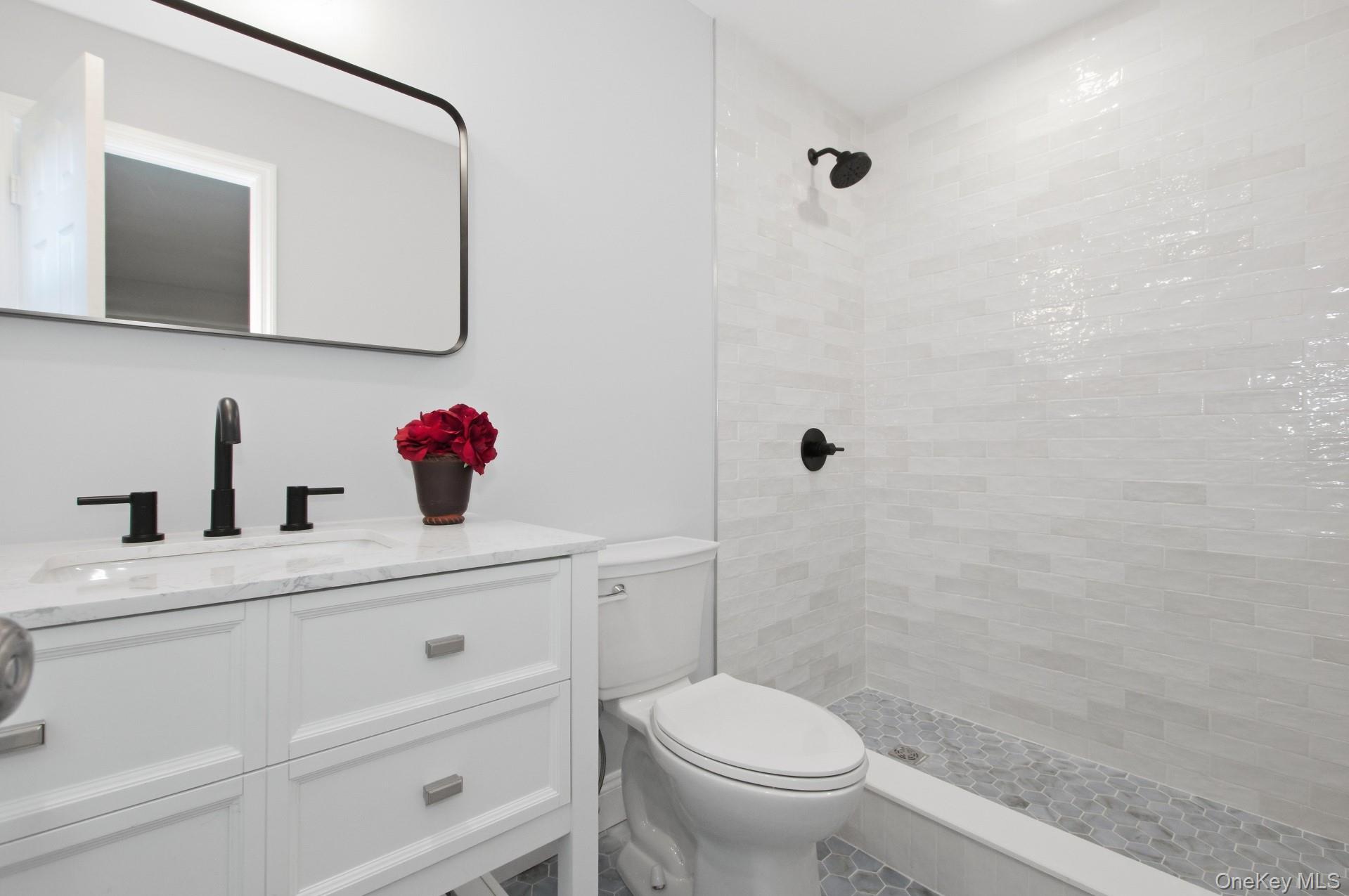 71 Roderick Road Property Photo 21