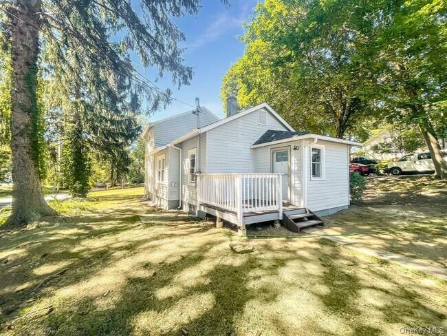 201 Bower Road Property Photo 1