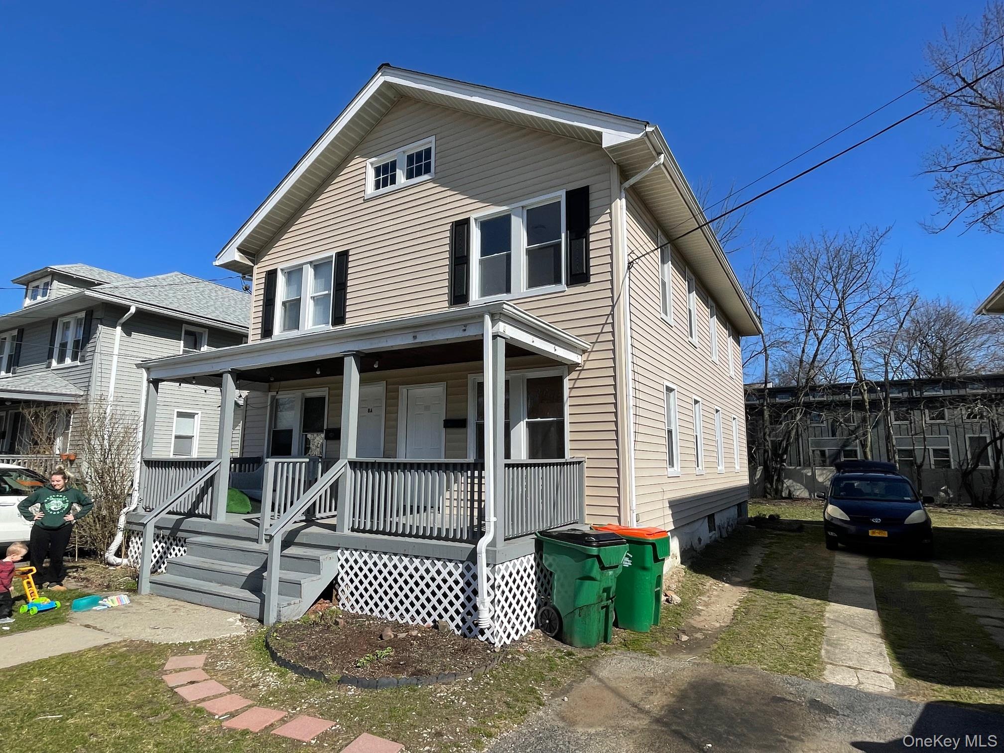 8 School Street B Property Photo 1
