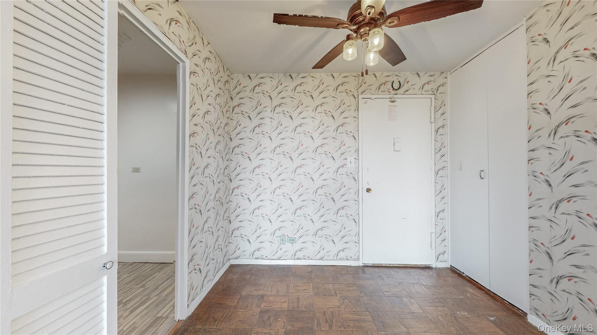 61-20 Grand Central Parkway A704 Property Photo 3