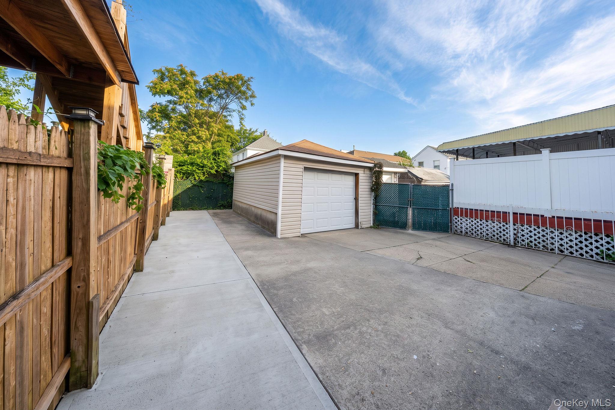 15059 115th Drive Property Photo 21