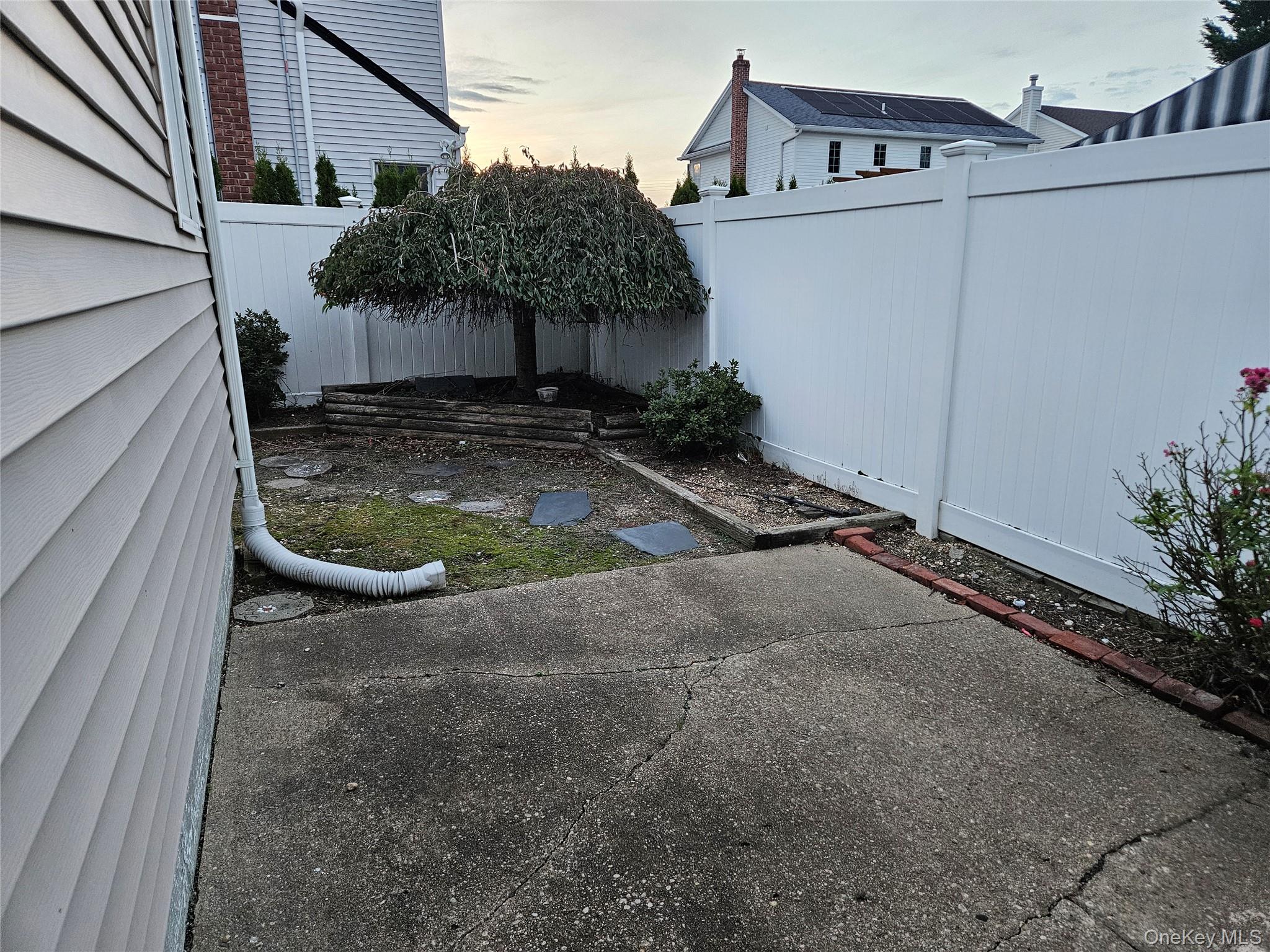 132 Maple Avenue Property Photo 4