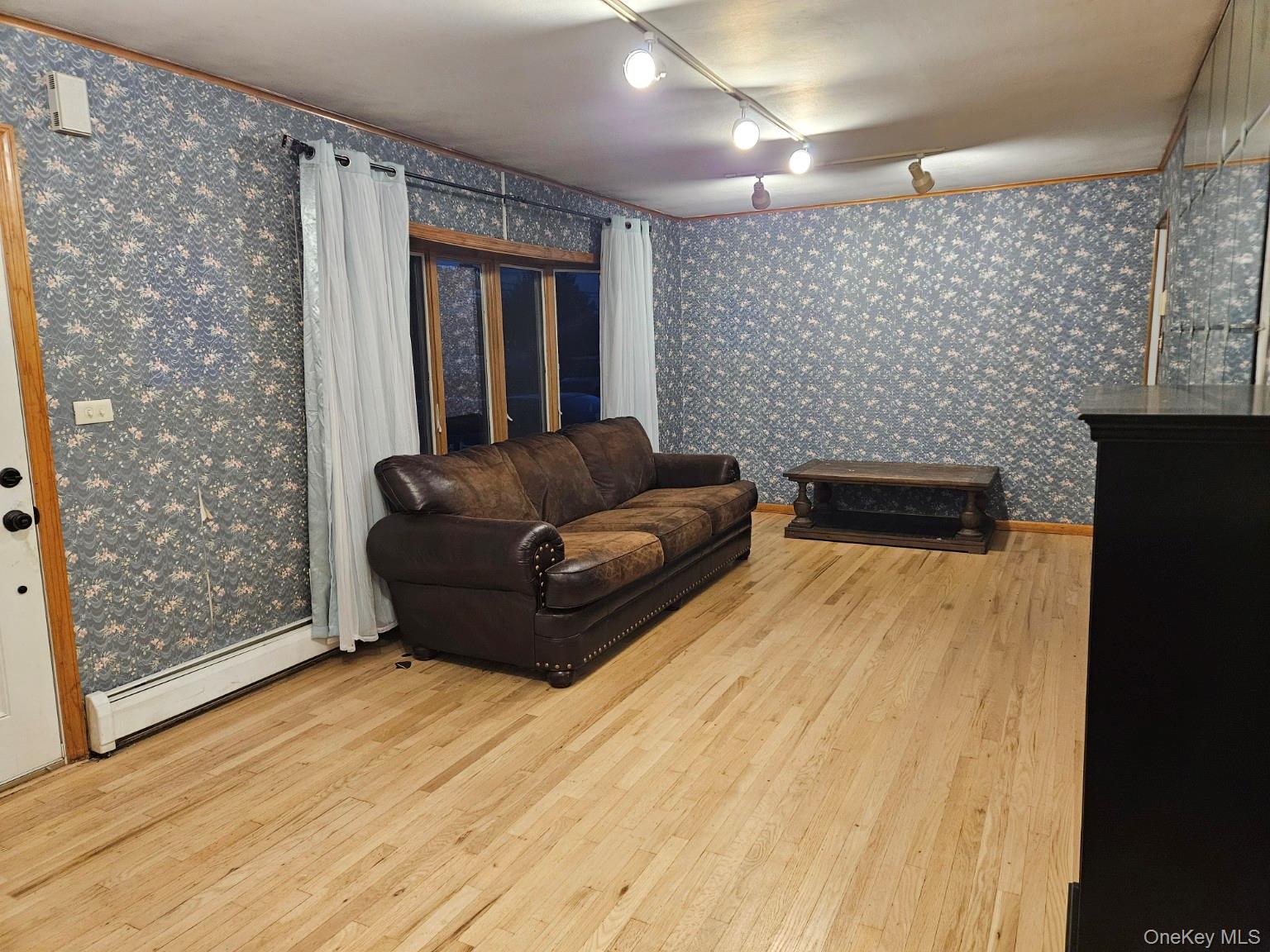 132 Maple Avenue Property Photo 4
