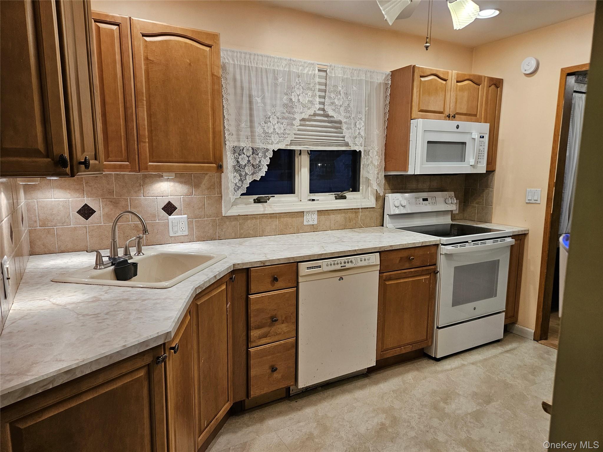 132 Maple Avenue Property Photo 6