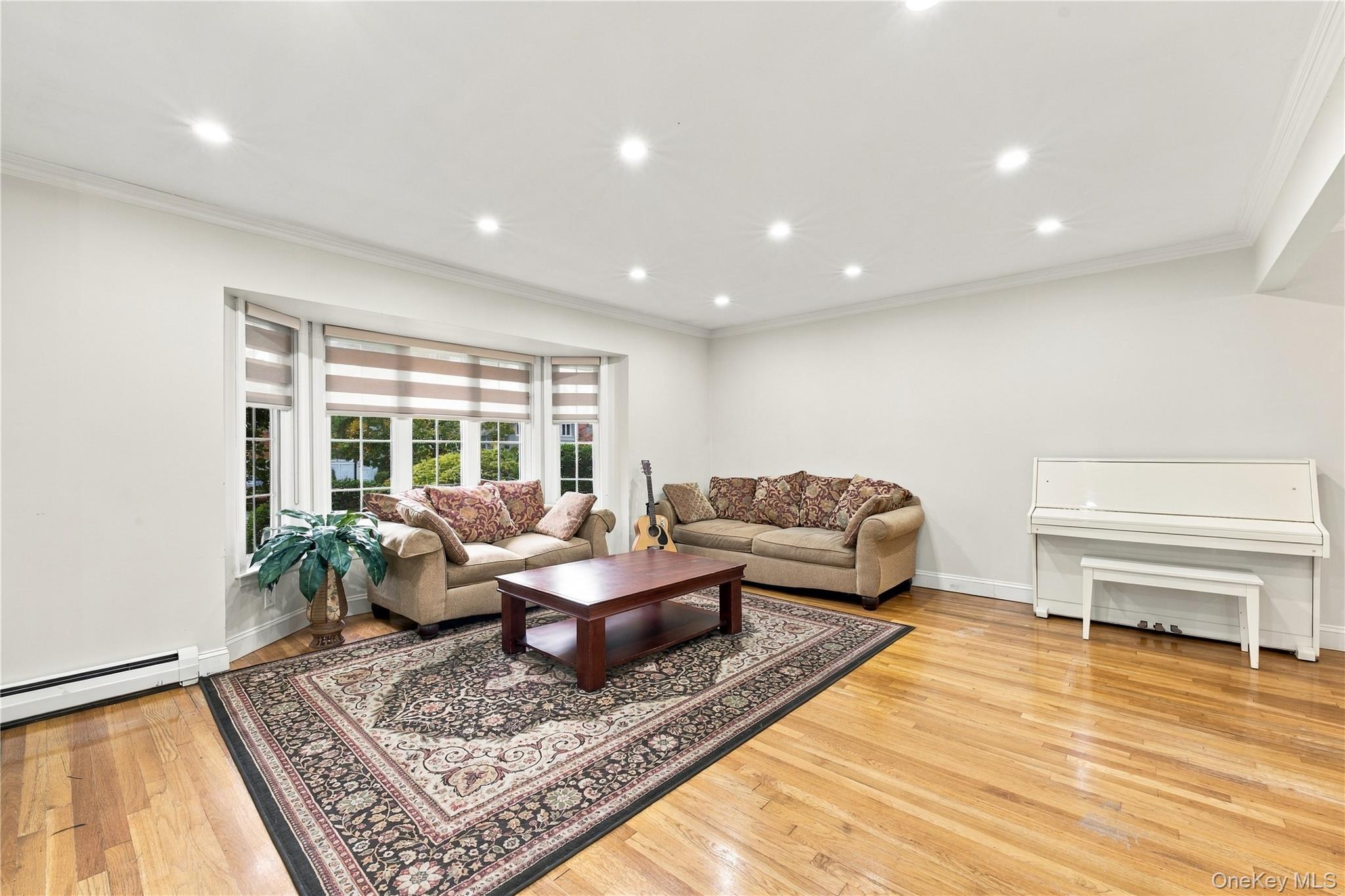 52 Winthrop Road Property Photo 2