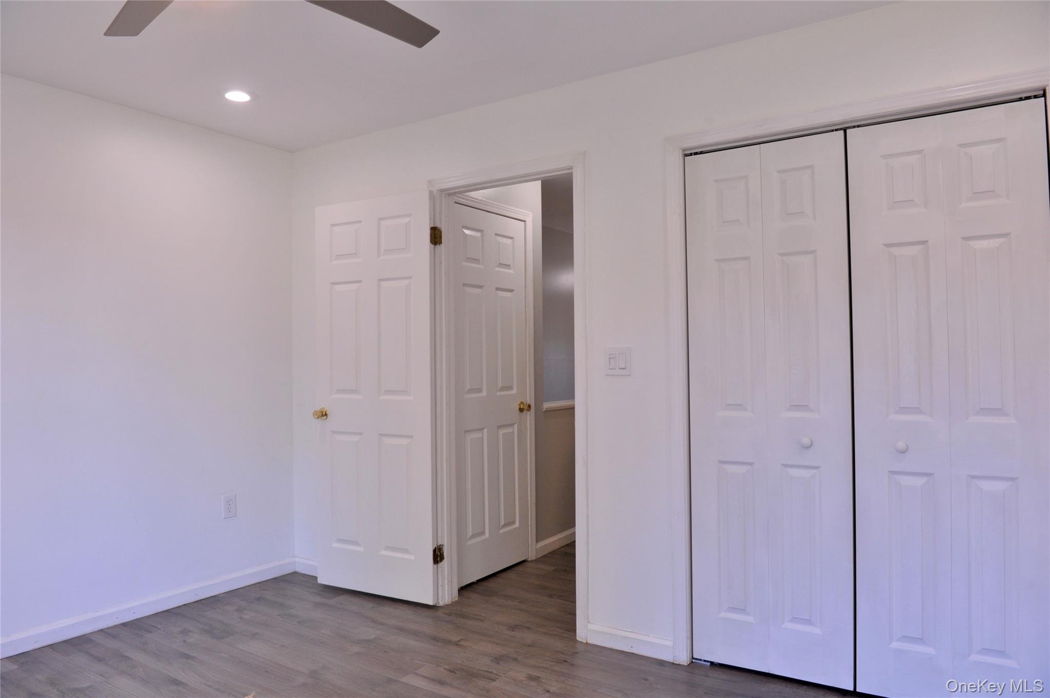 21 Knoll View Property Photo 7