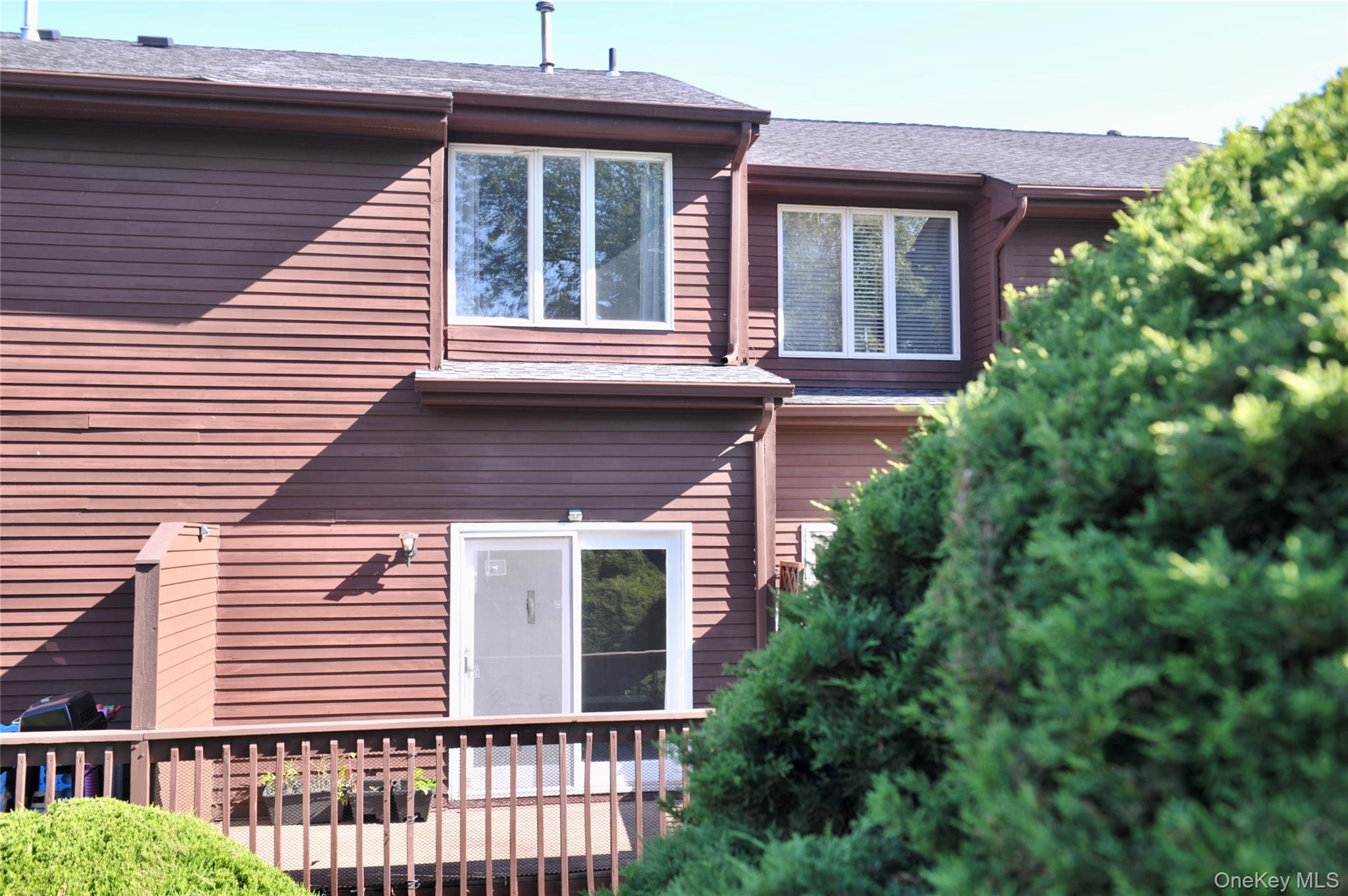 21 Knoll View Property Photo 15