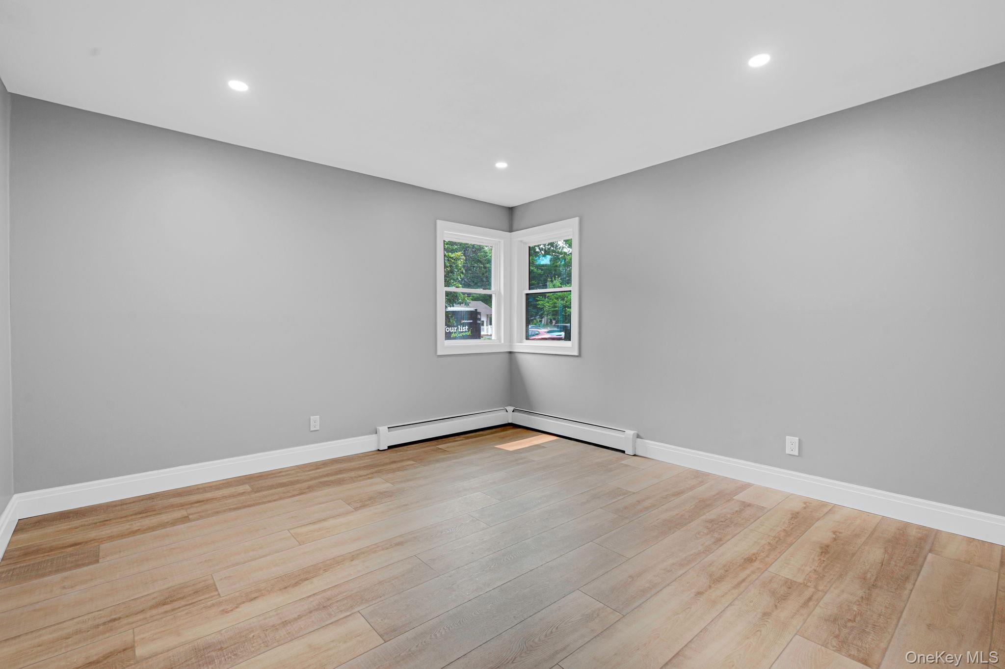 11 Mayfield Drive Property Photo 10