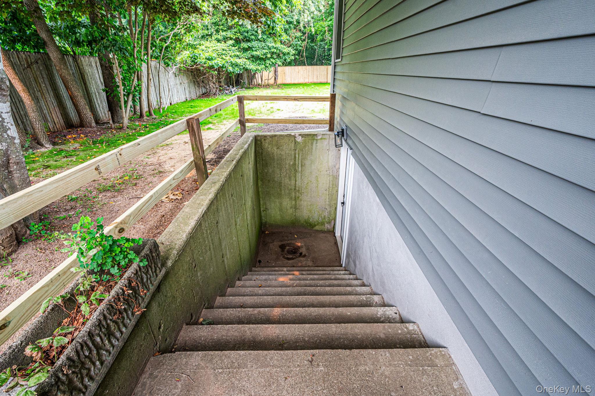 11 Mayfield Drive Property Photo 15