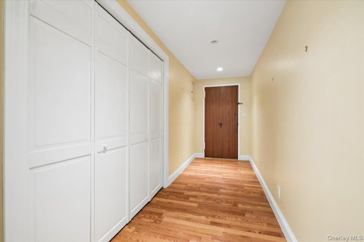 20 Old Mamaroneck Road 3l Property Photo 3