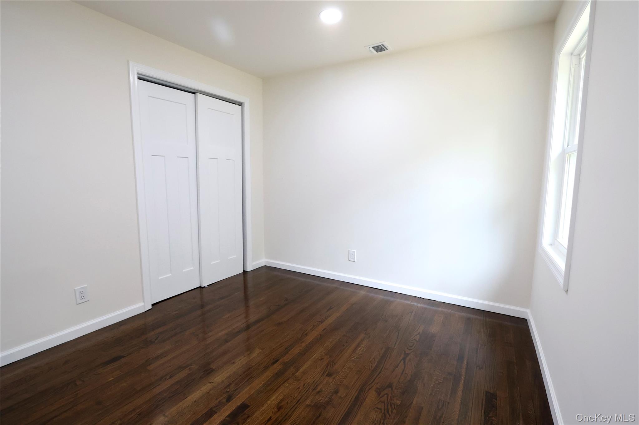 472 Nichols Road Property Photo 8
