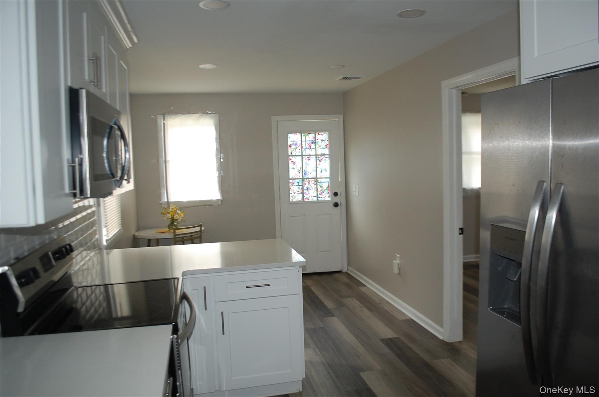 60 Huguenot Drive Property Photo 7