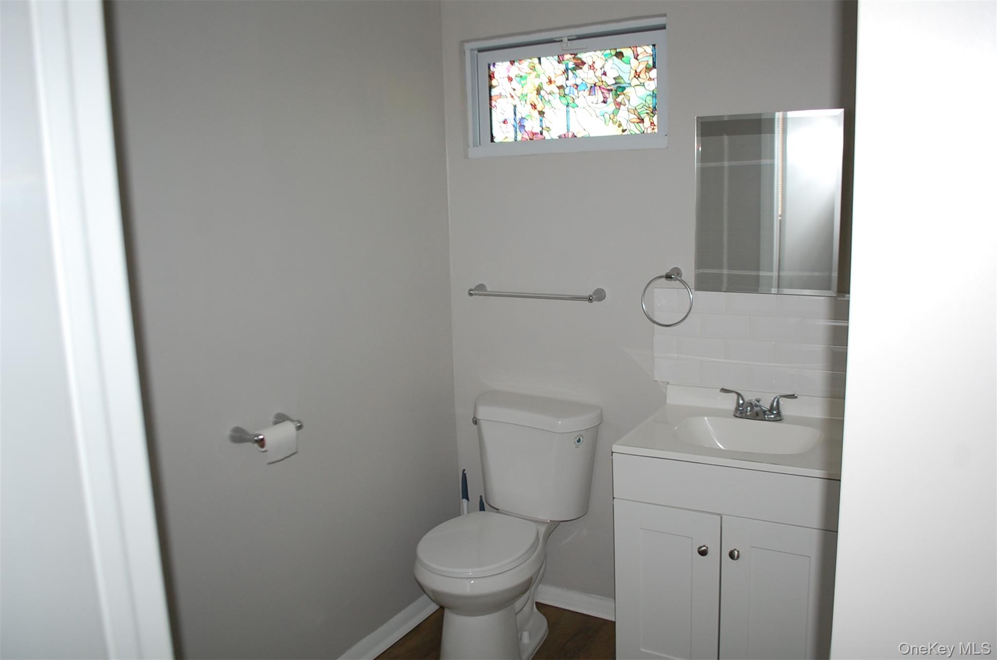 60 Huguenot Drive Property Photo 11