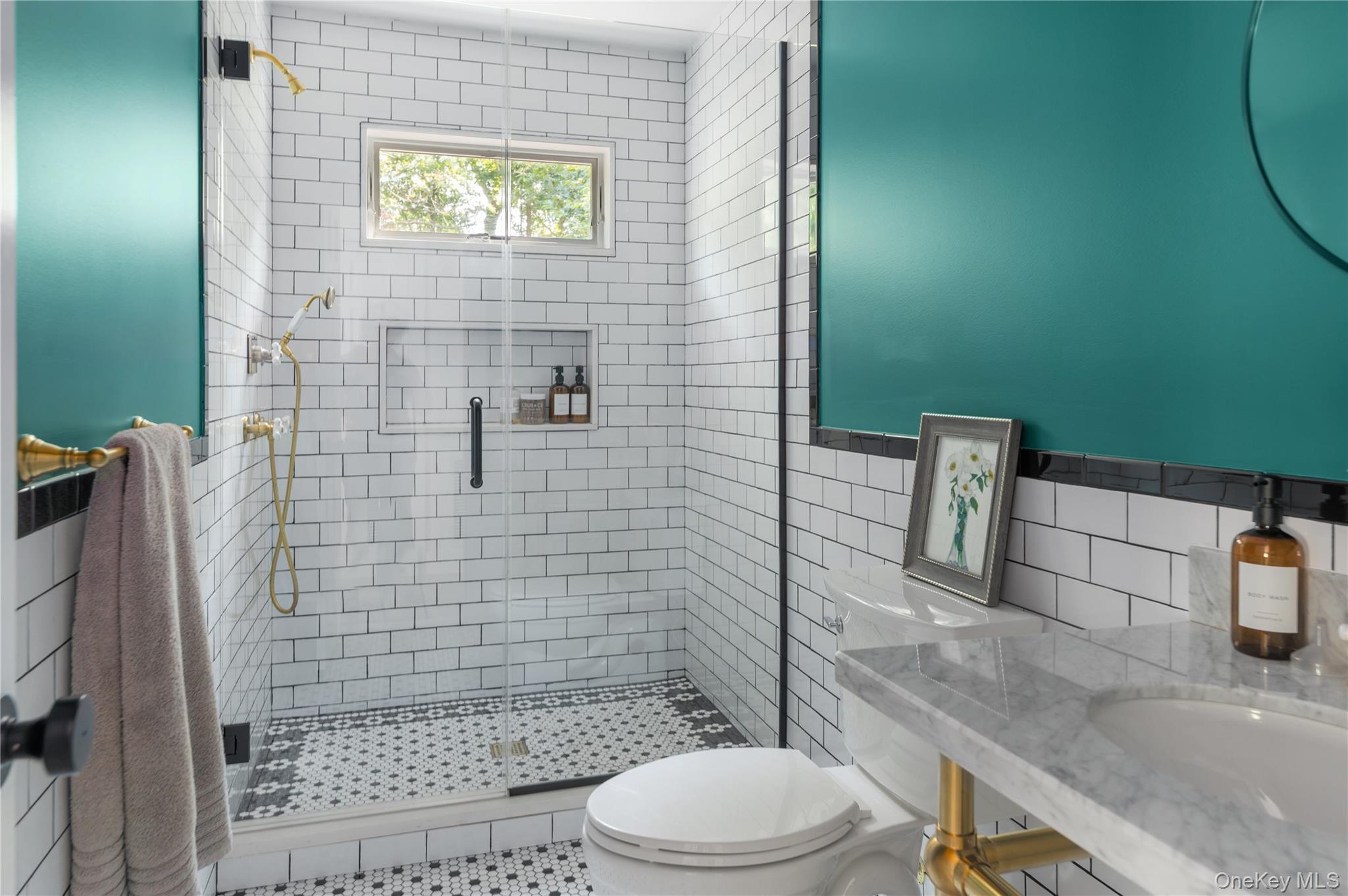 870 Stars Road Property Photo 3