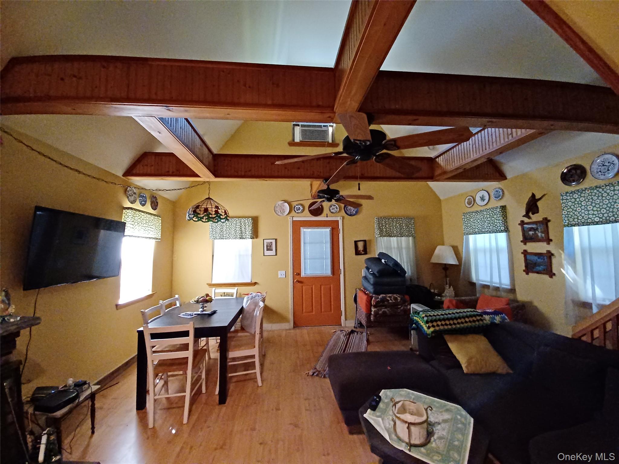 251 Jefferson Drive Property Photo 8