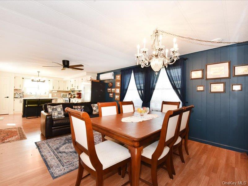10 Greenwood Boulevard Property Photo 7