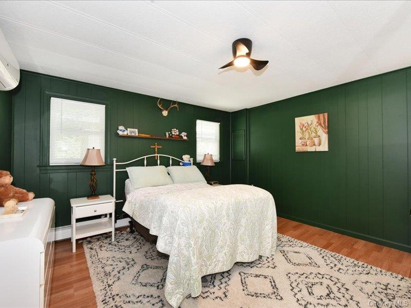 10 Greenwood Boulevard Property Photo 15