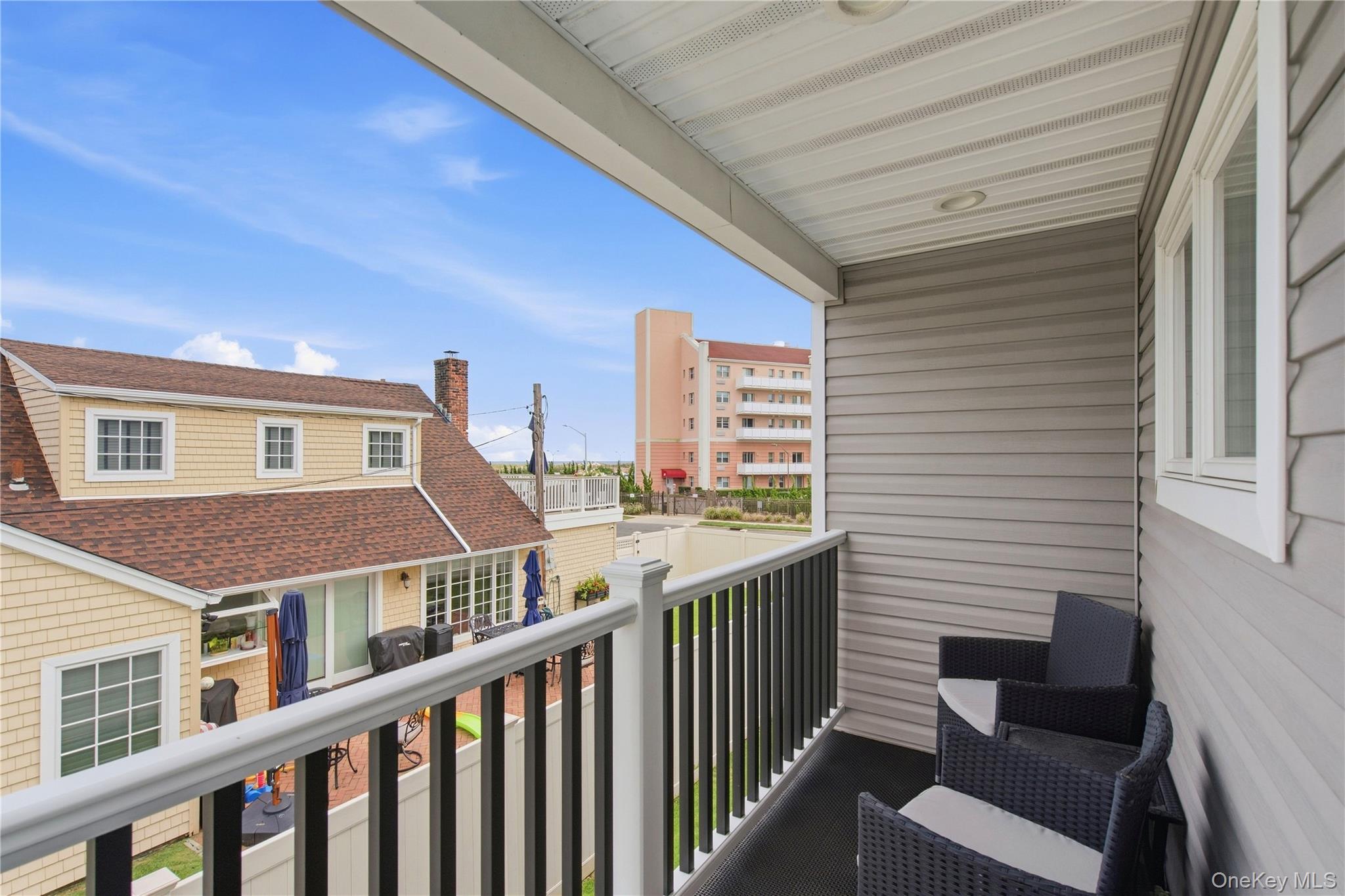 17 Richmond Road Property Photo 32