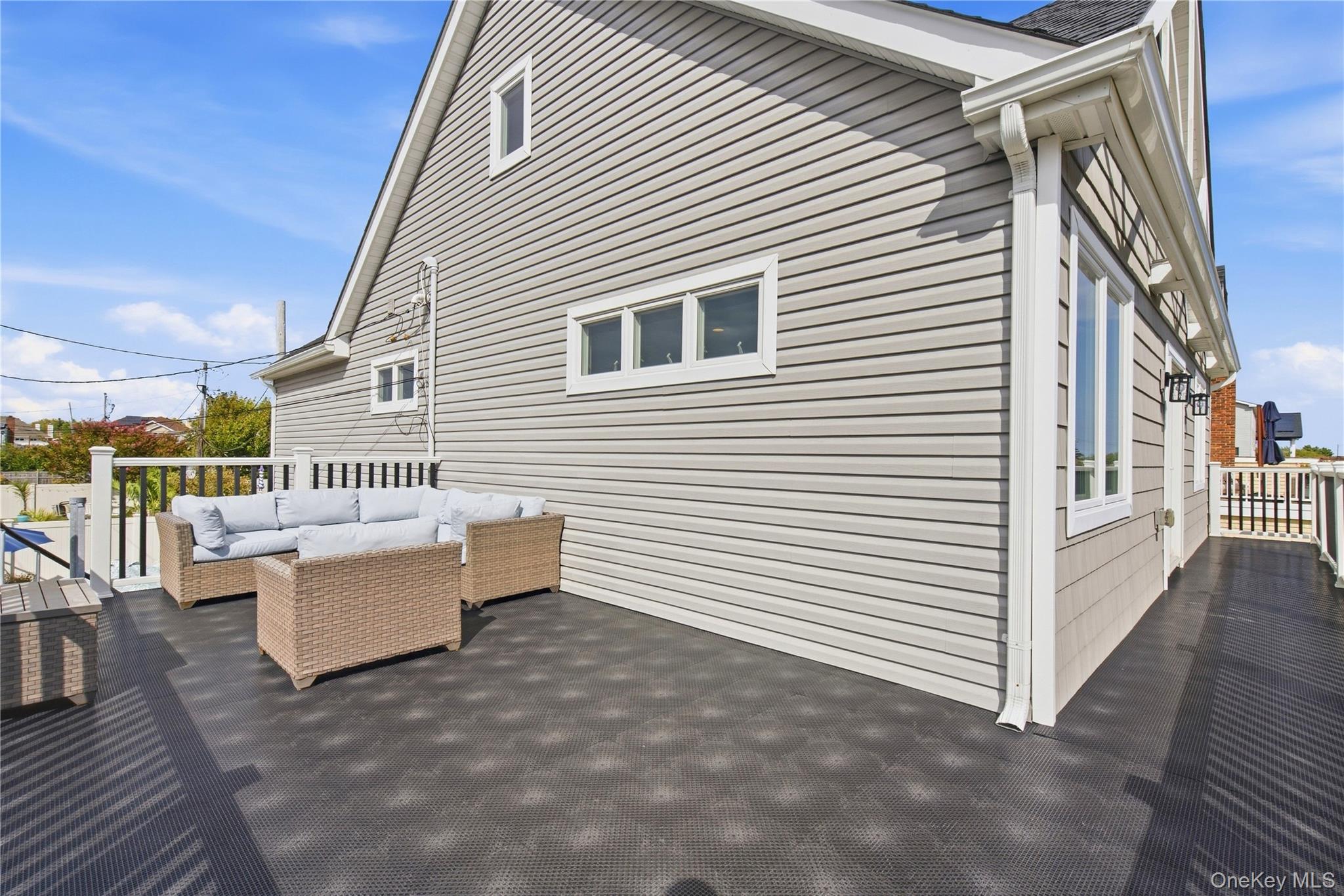17 Richmond Road Property Photo 38