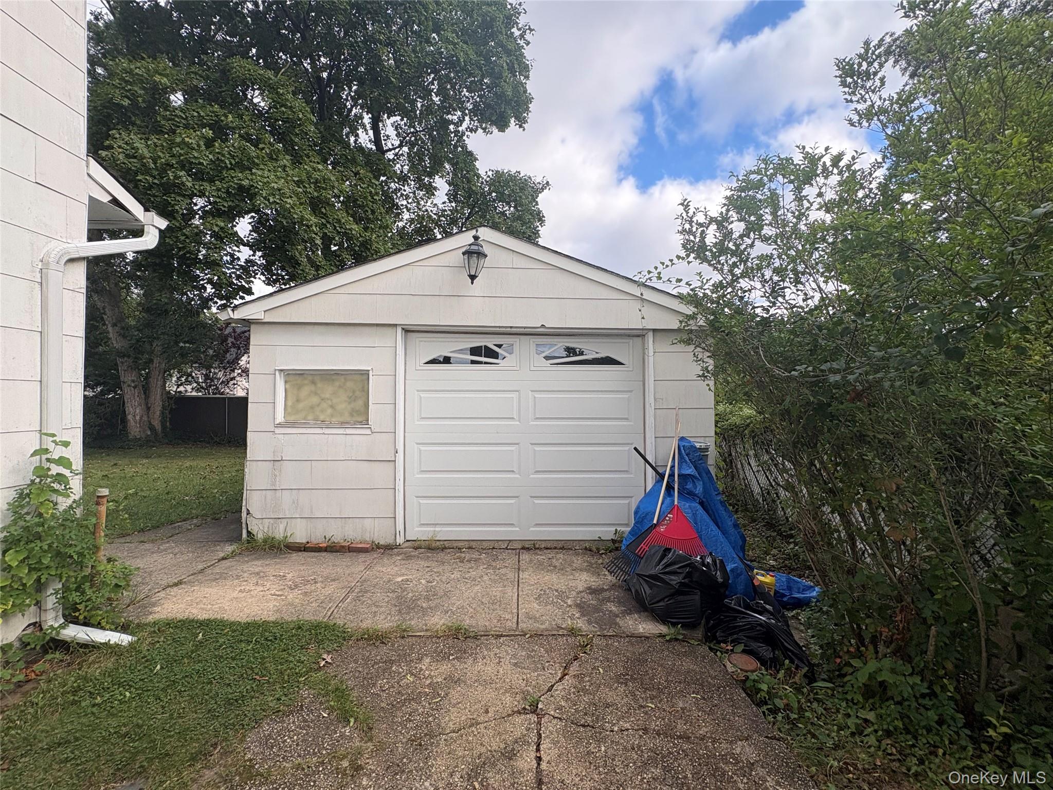 771 Windmill Avenue Property Photo 2