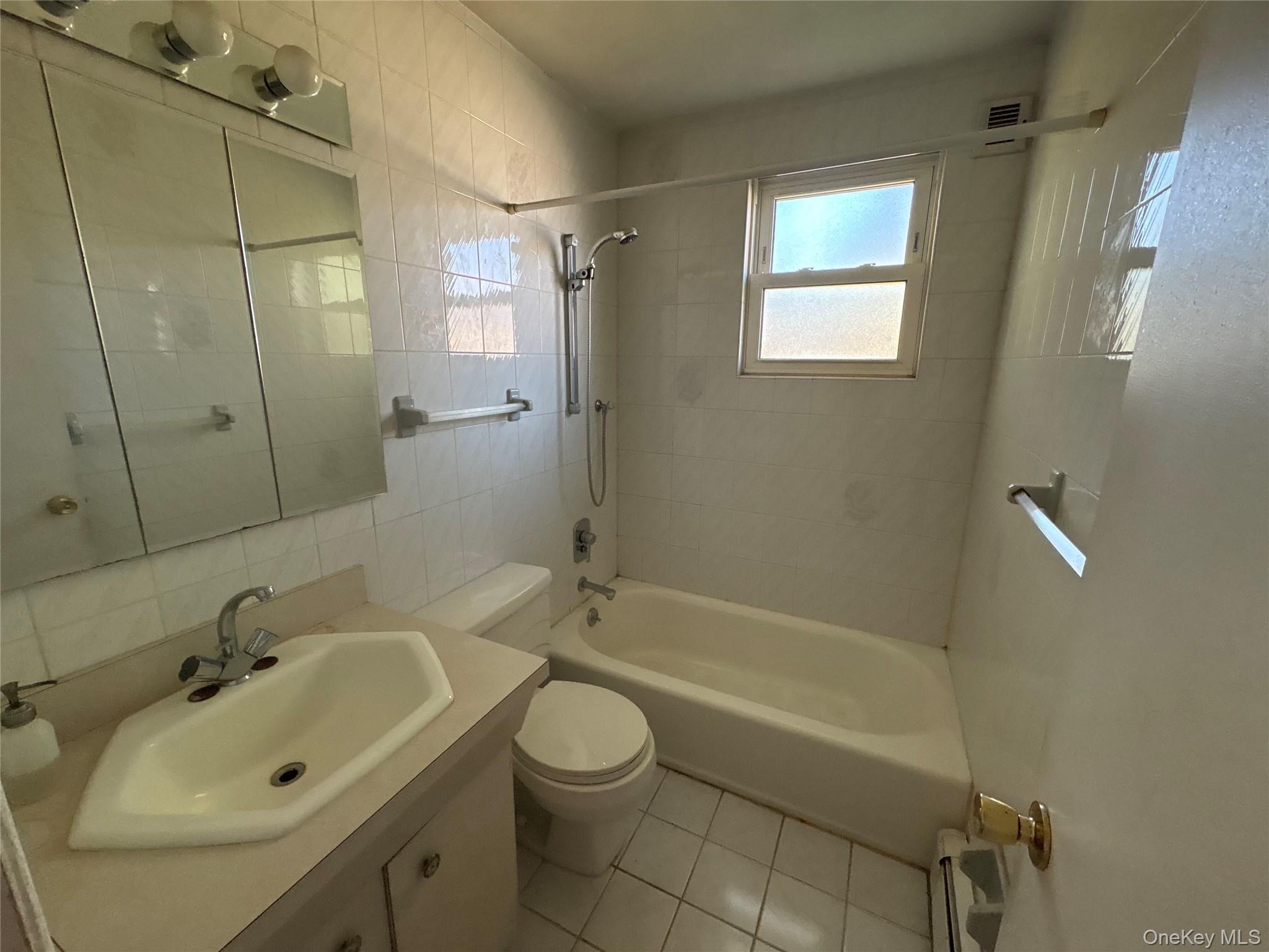 771 Windmill Avenue Property Photo 12