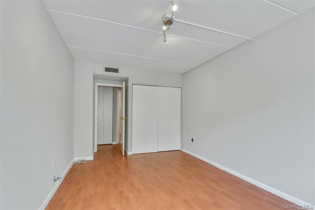 142 Main Street 2h Property Photo 10