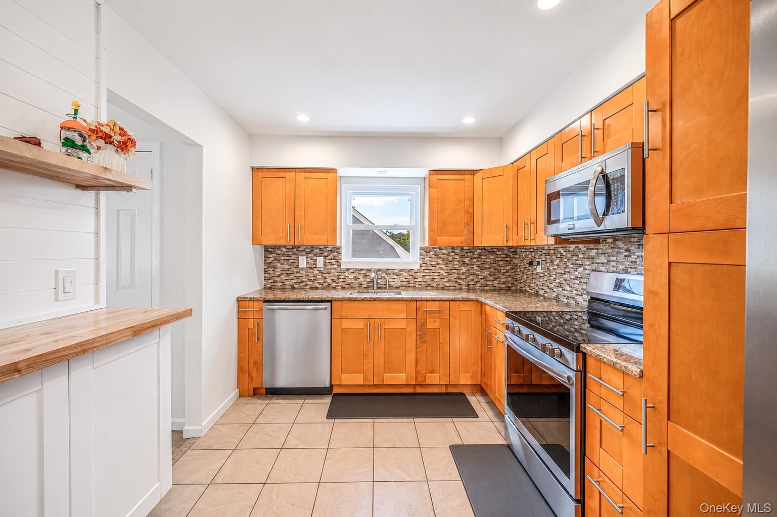 244 Baylawn Avenue Property Photo 17