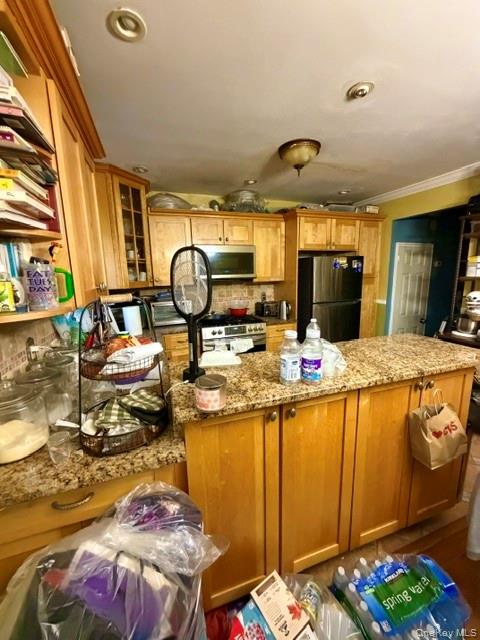4775 Barnes Avenue Property Photo 5