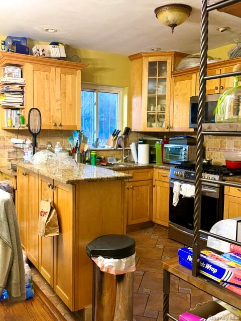 4775 Barnes Avenue Property Photo 8