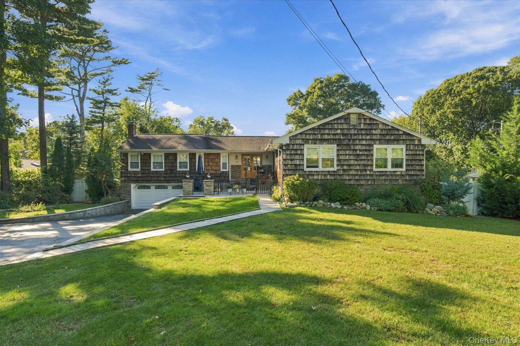 49 Westview Drive Property Photo 1