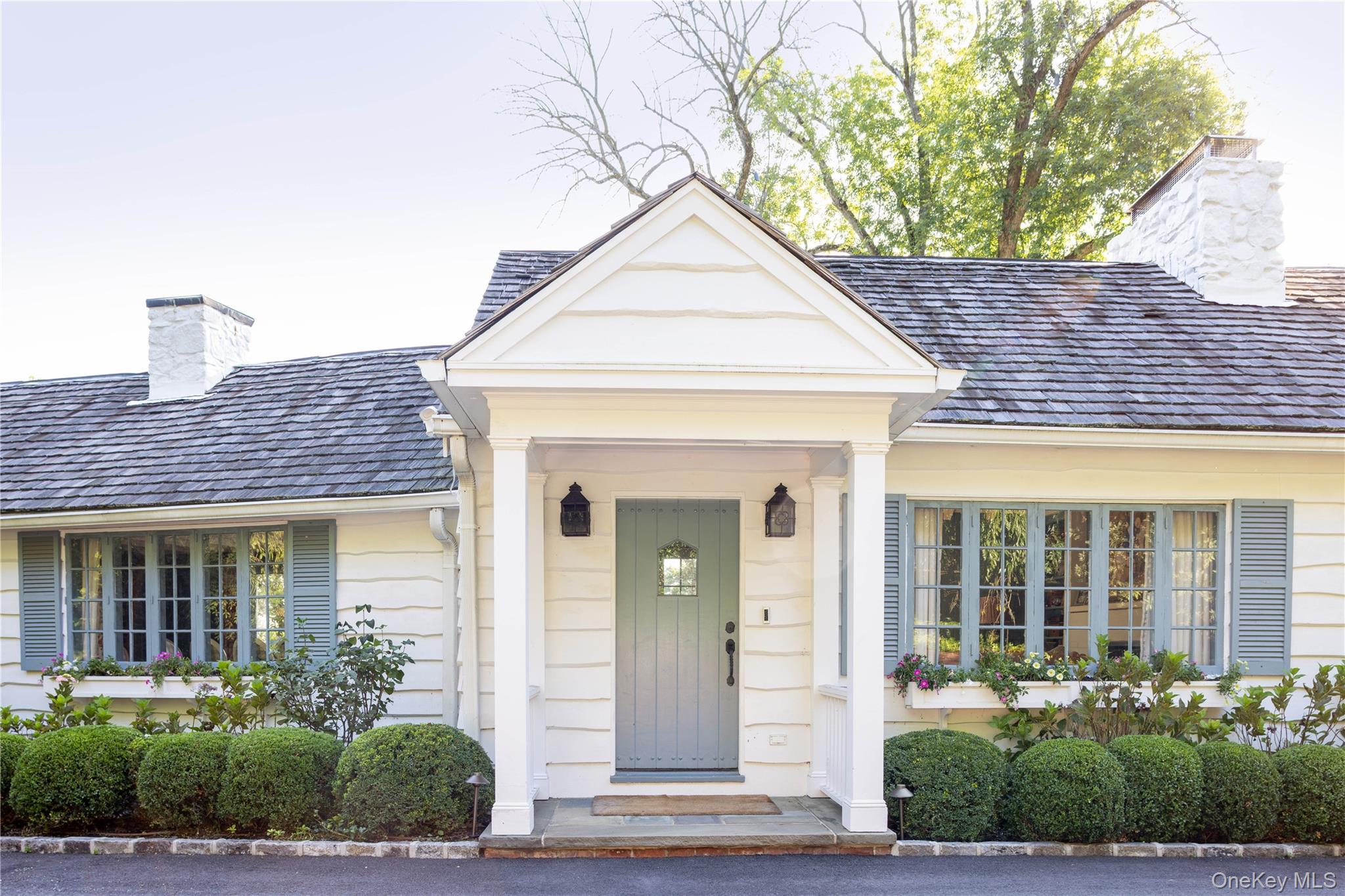 99 Factory Pond Road Property Photo 2