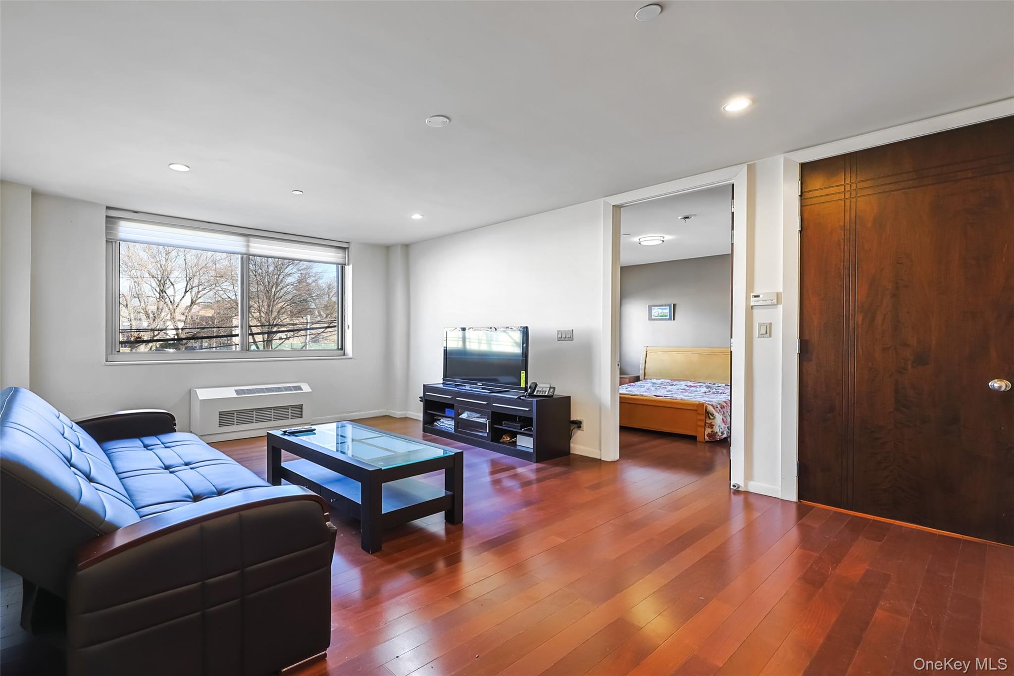 31-32 Union St 2c Property Photo 3
