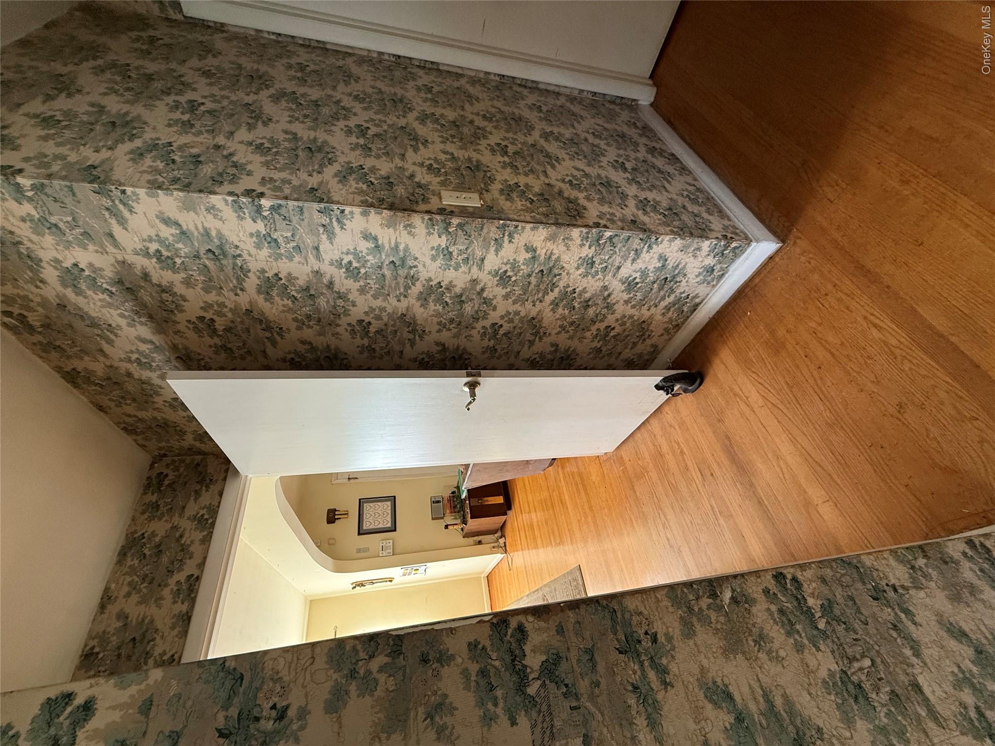 75 College Avenue Property Photo 5