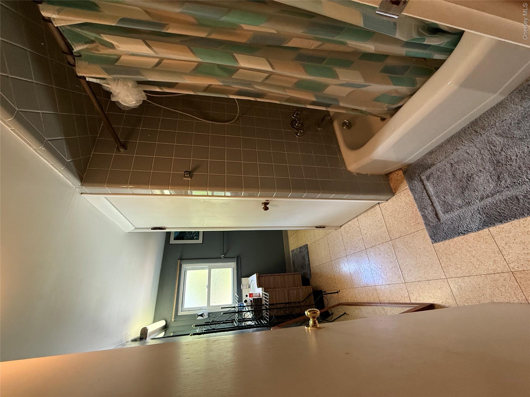 75 College Avenue Property Photo 10