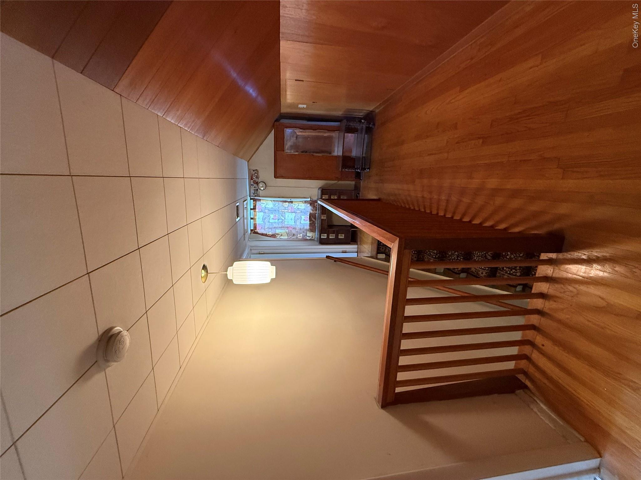 75 College Avenue Property Photo 12