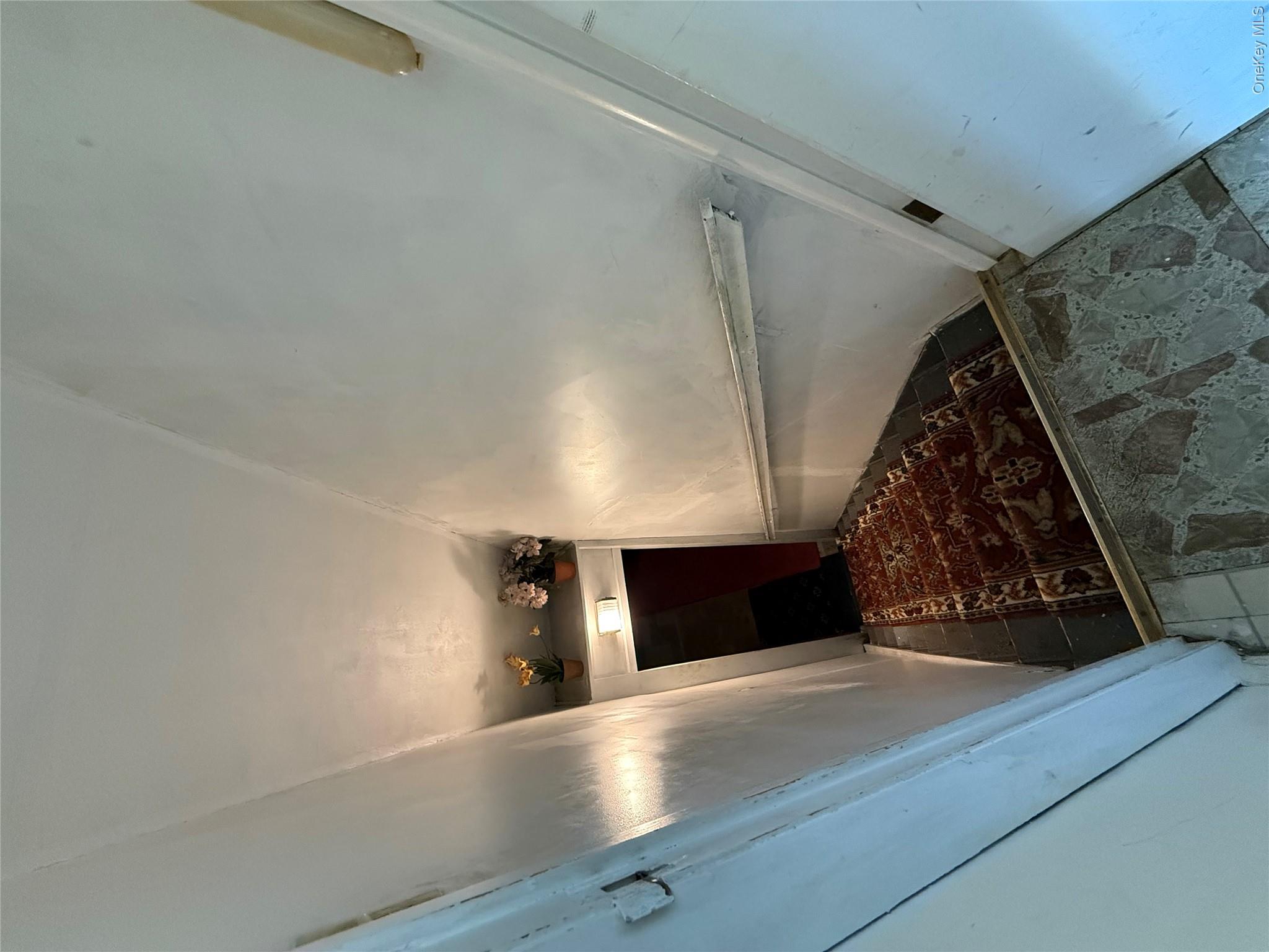 75 College Avenue Property Photo 18