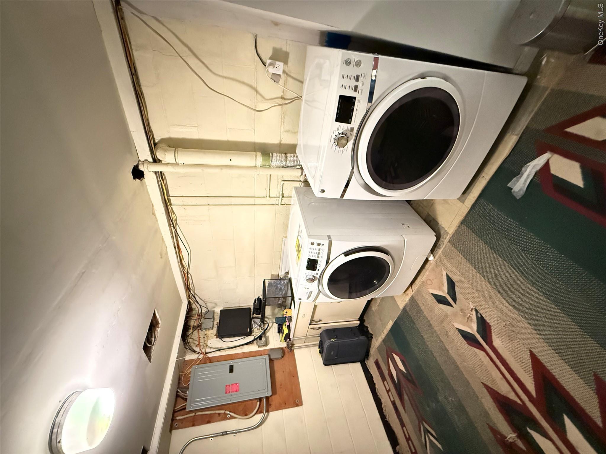 75 College Avenue Property Photo 19