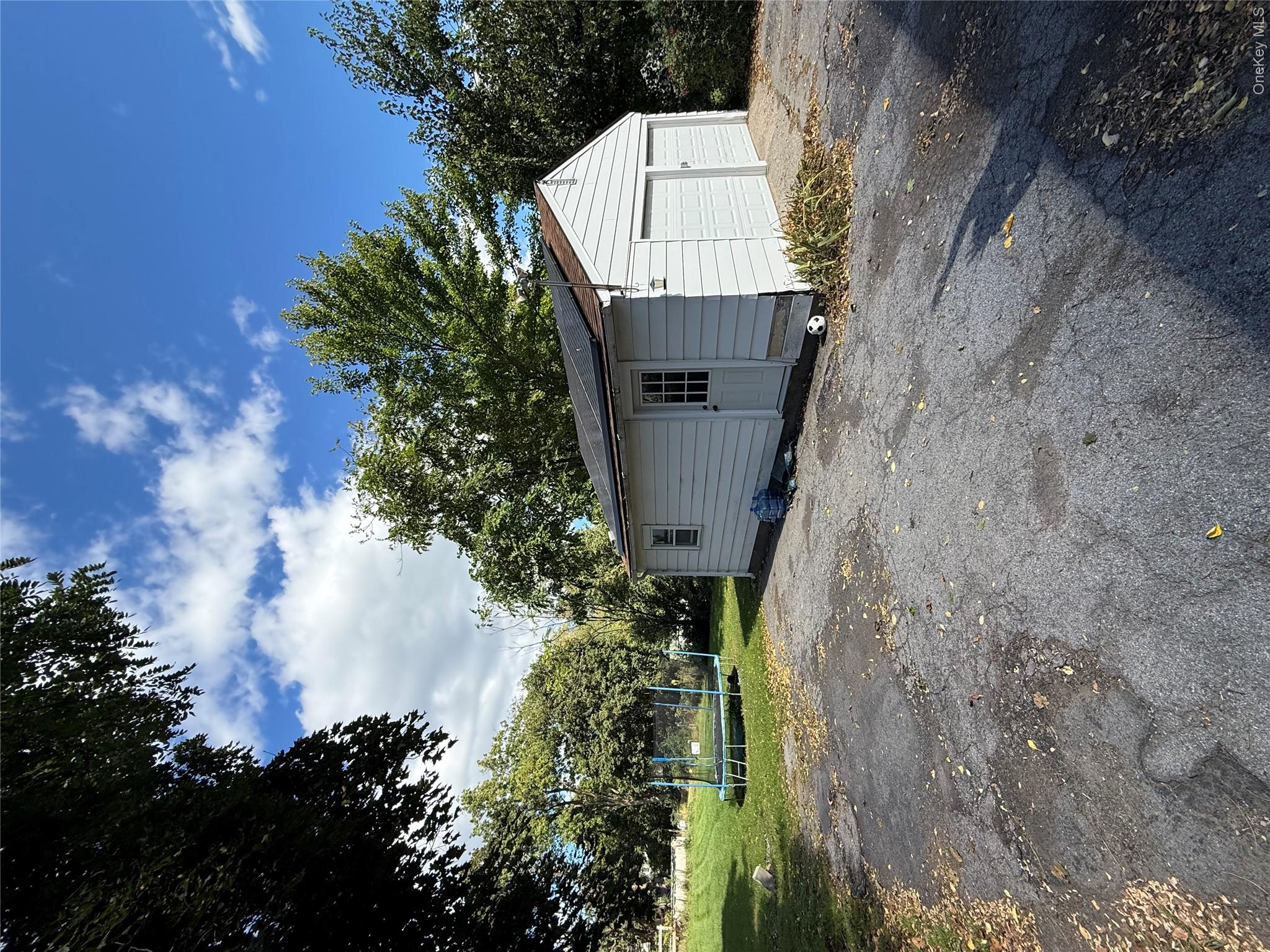 75 College Avenue Property Photo 22