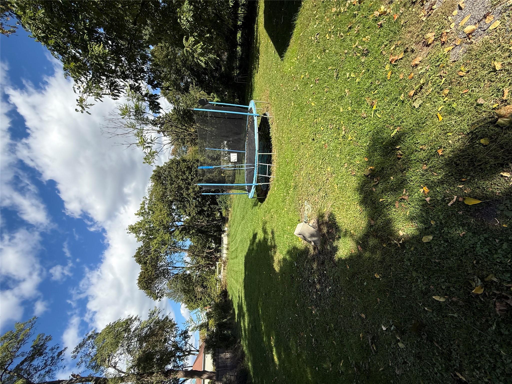 75 College Avenue Property Photo 23