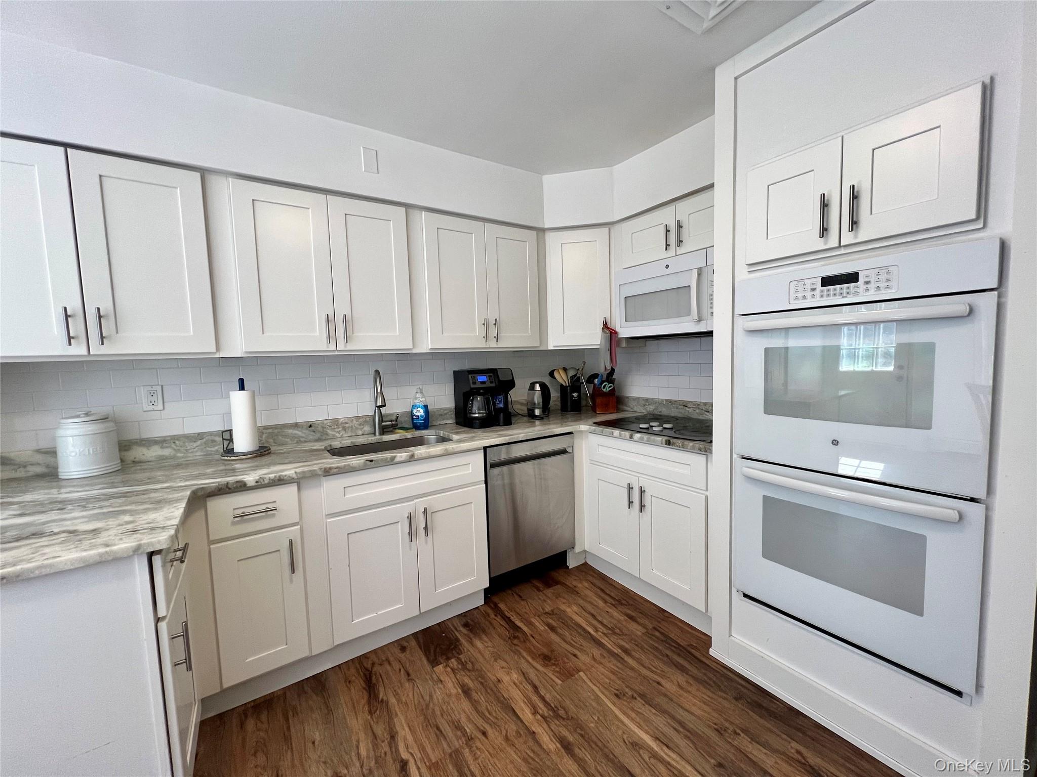 112 Ivy Lane Property Photo 10