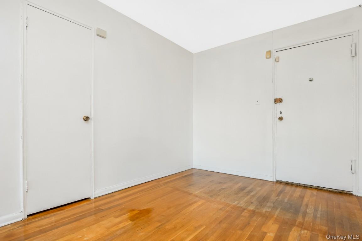 18-35 Corporal Kennedy Street 4f Property Photo 2