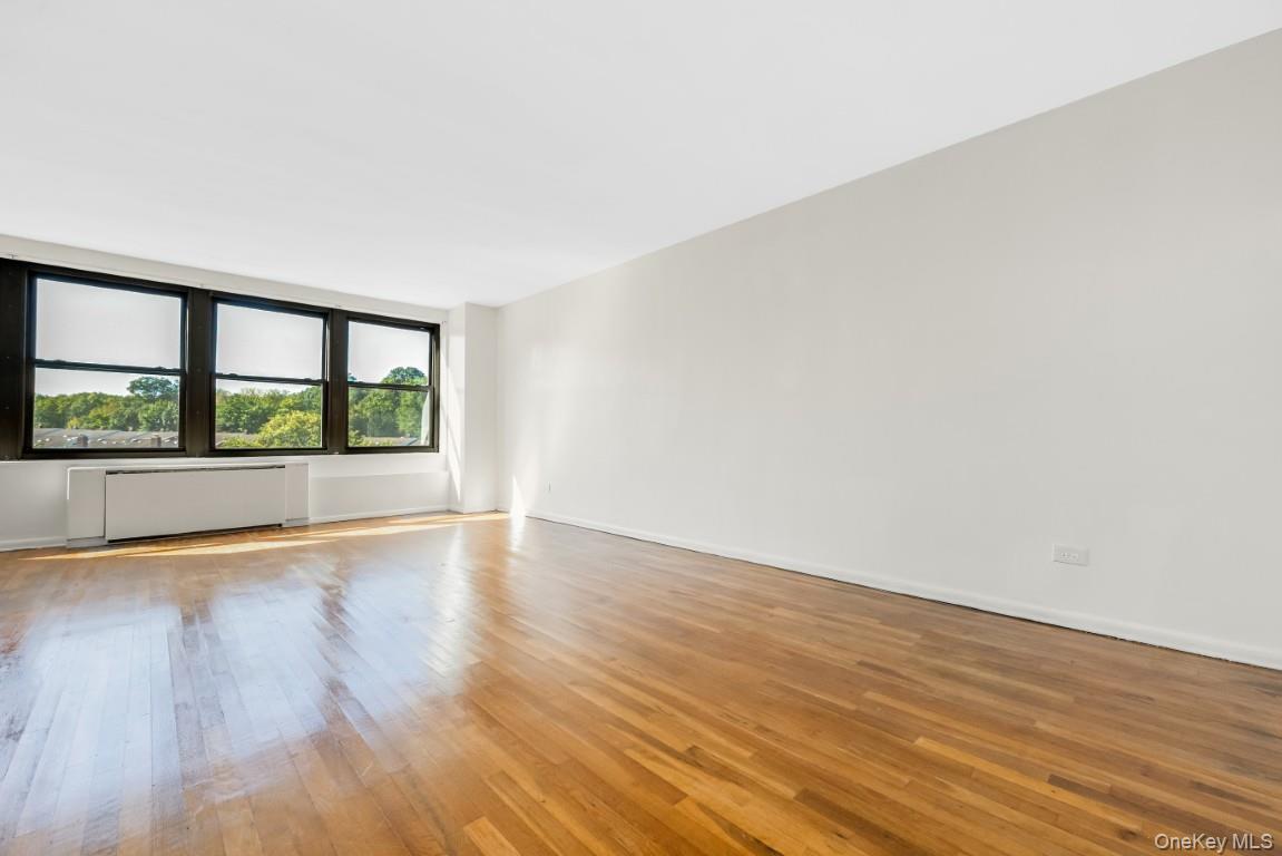18-35 Corporal Kennedy Street 4f Property Photo 5
