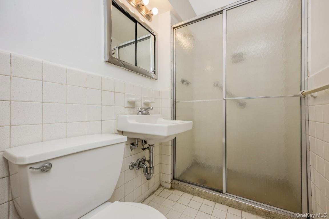 18-35 Corporal Kennedy Street 4f Property Photo 17