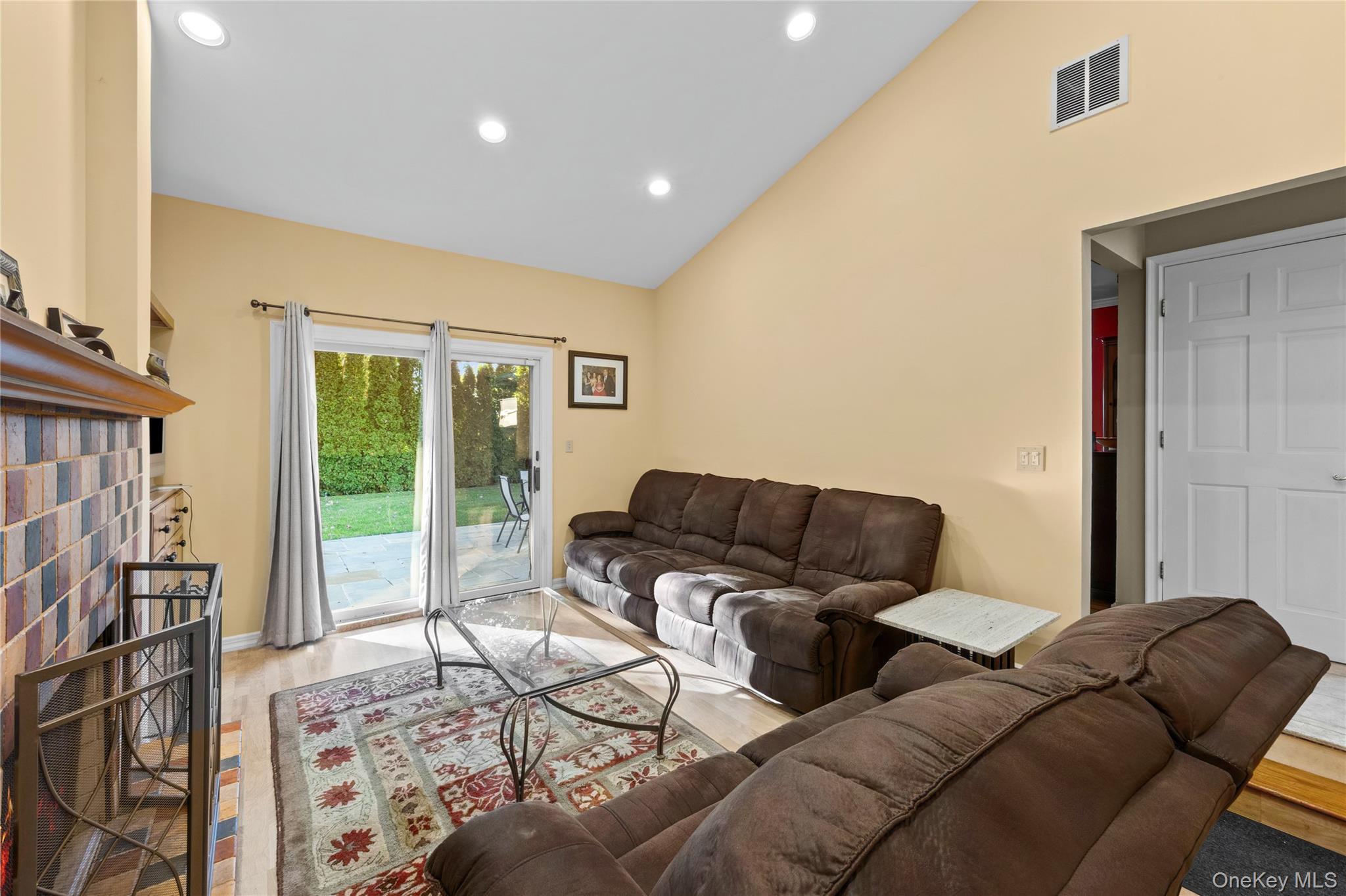 24 Kingswood Drive Property Photo 16
